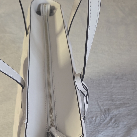 Michael Kors White Embossed MK Tote - Picture 5 of 8